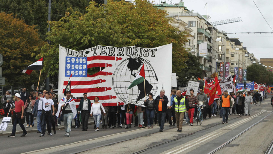 Demonstrationståget på Avenyn i Göteborg.